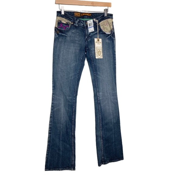 Luxirie by LRG Baby Heart Camo Bootcut Distressed Stretch Flared Jeans 26 NWT - Picture 1 of 12